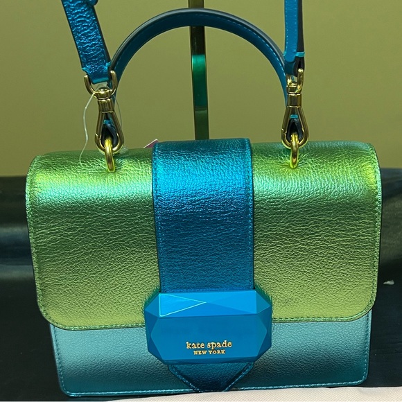 Clothing, jewelry and Bags - Picture 6 of 17